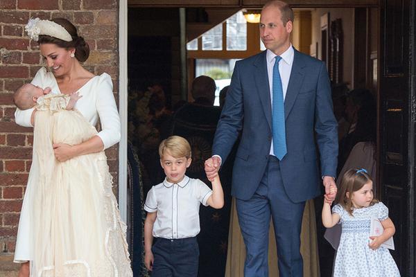 延續(xù)內(nèi)衣秀 《洛奇英雄傳：永恒》角色美麗露出