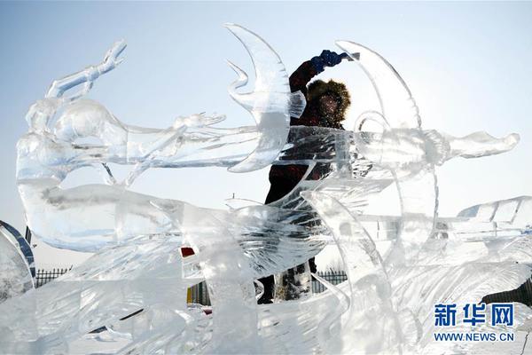 《新劍與魔法》一周年華誕 回顧浪漫轉(zhuǎn)型