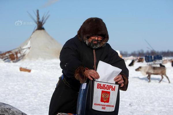 《西游萌萌》跨服競(jìng)技臺(tái) 強(qiáng)中自有強(qiáng)中手