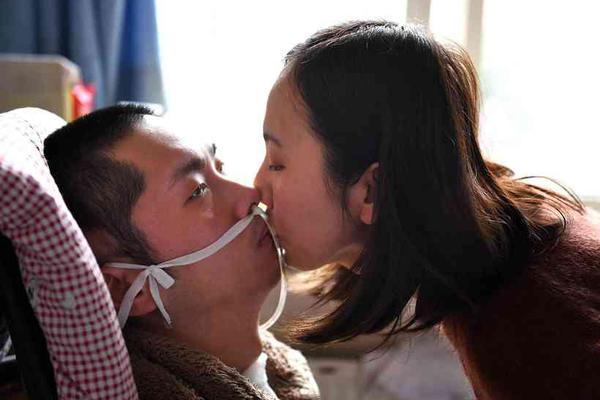 南秦建筑之美 《京門(mén)風(fēng)月》手游場(chǎng)景細(xì)究