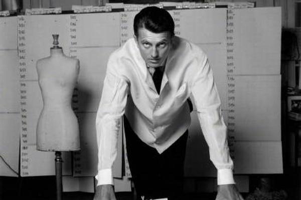 柳巖攻沙首秀 《傳奇世界手游》今日騎戰(zhàn)公測(cè)