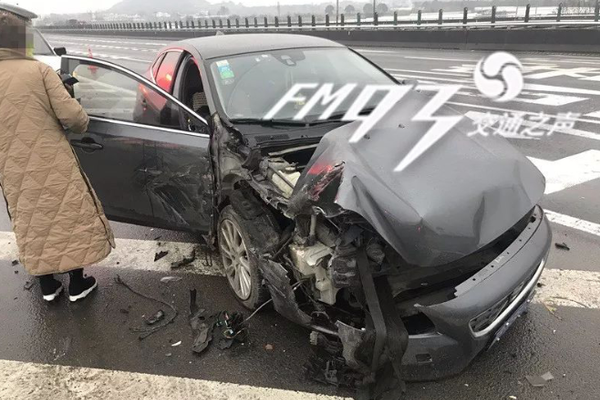 致敬經(jīng)典 《雙截龍Ⅱ》今日登陸AppStore