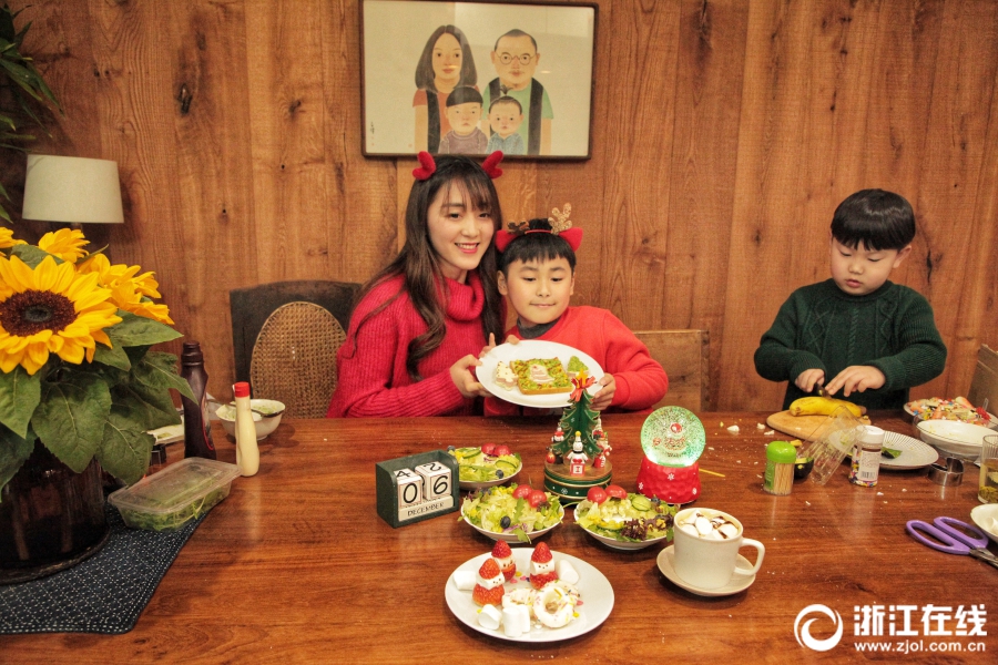 南秦建筑之美 《京門(mén)風(fēng)月》手游場(chǎng)景細(xì)究